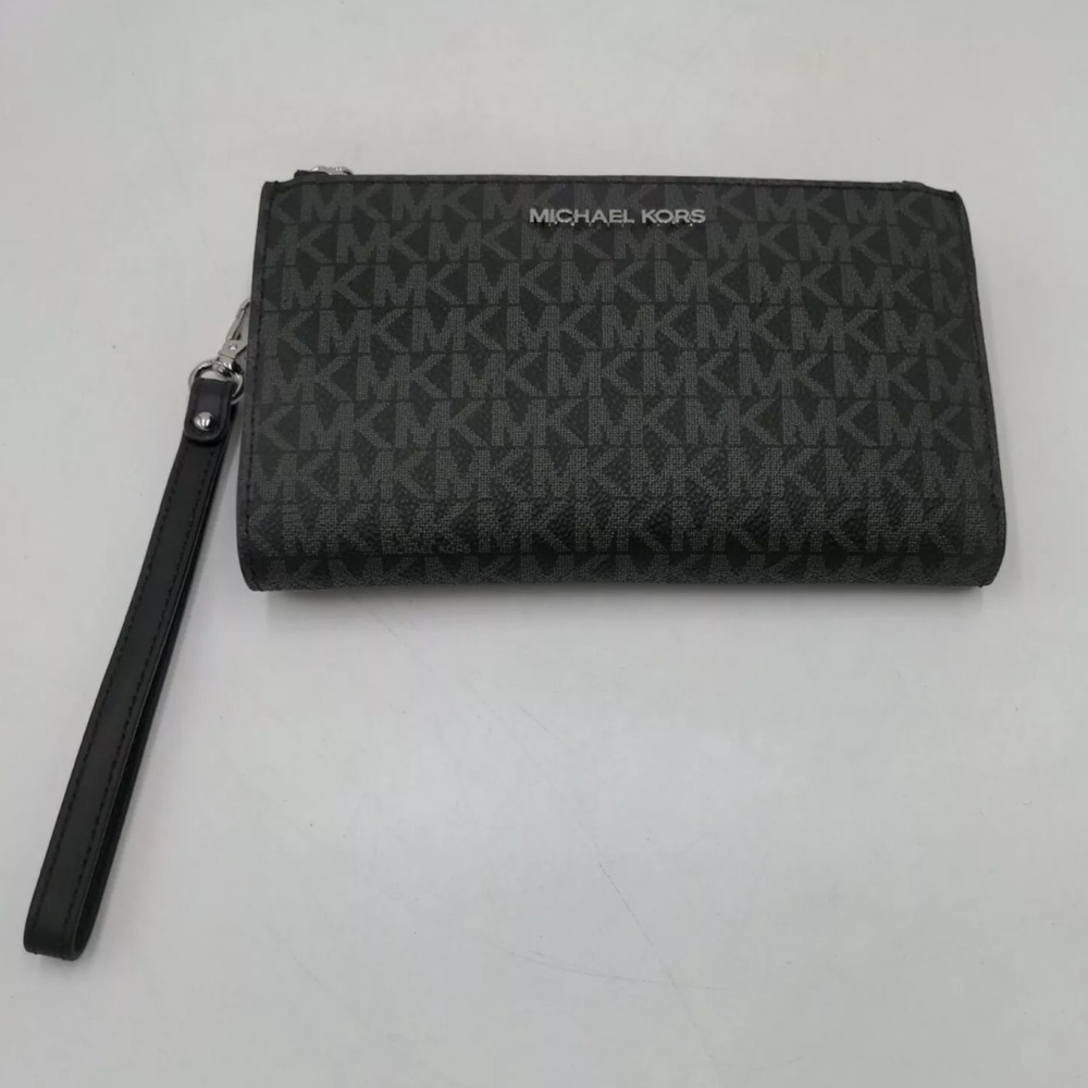 Michael Kors Jet Set Travel Double Zip
PVC Leather Wristlet Signature Black - Picture 4 of 4